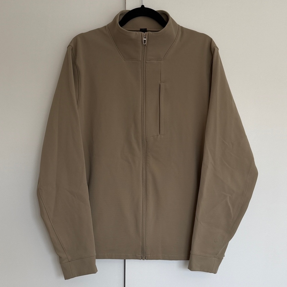 Lululemon Men’s Sojourn Jacket size L